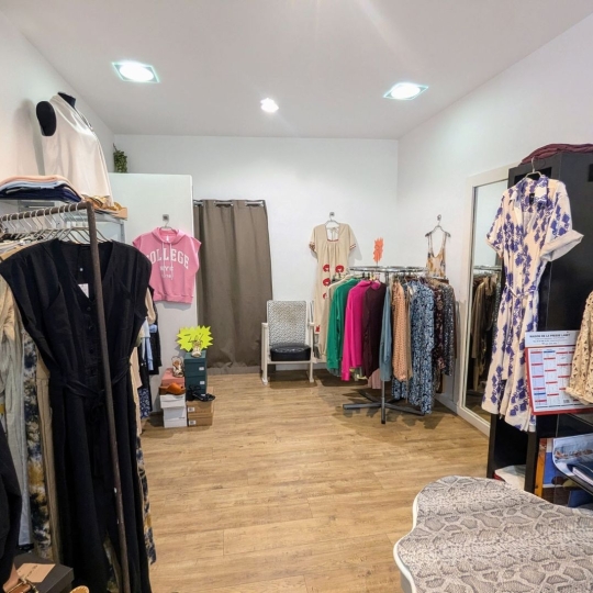  DUNIACH IMMOBILIER : Commerces | PEZENAS (34120) | 20 m2 | 55 000 € 