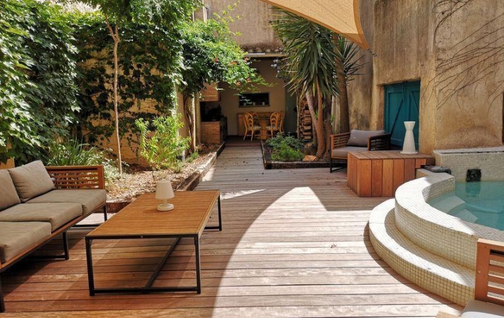 Maison FLORENSAC 315 m2 748 000 € Maison FLORENSAC 315 m2 748 000 €