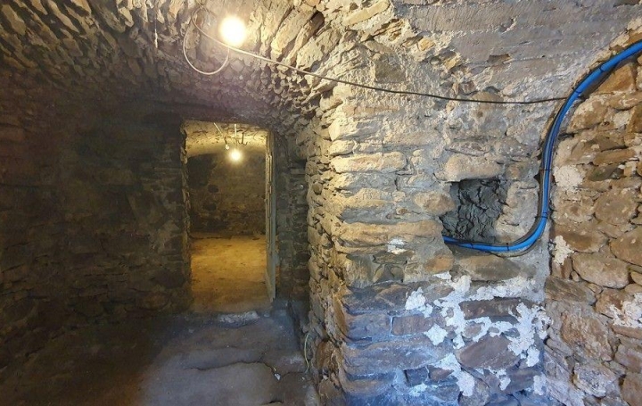 Maison de village SAINT-GERVAIS-SUR-MARE 80 m2 137 000 € Maison de village SAINT-GERVAIS-SUR-MARE 80 m2 137 000 €