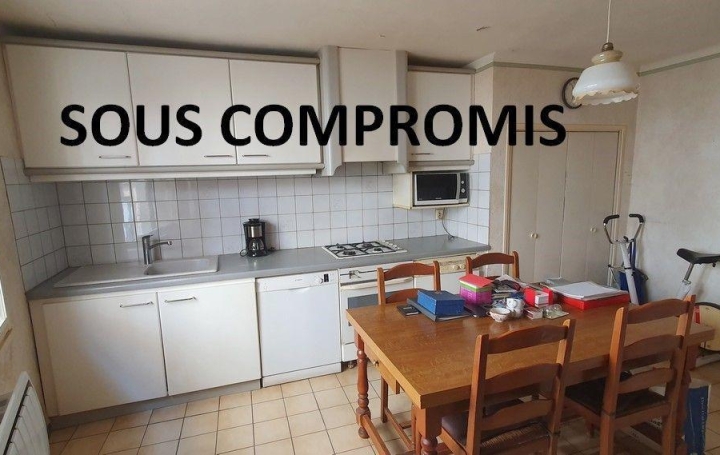 Maison de village PAULHAN 71 m2 95 000 € Maison de village PAULHAN 71 m2 95 000 €
