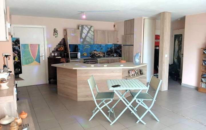   PERPIGNAN  55 m2 120 000 € 