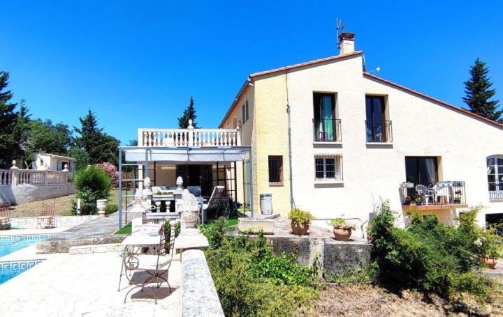 Villa CERET 280 m2 950 000 € Villa CERET 280 m2 950 000 €
